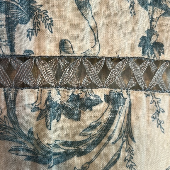 Vintage 1990s Linen Match Blue and White Dress Size 6P. - Picture 3 of 11